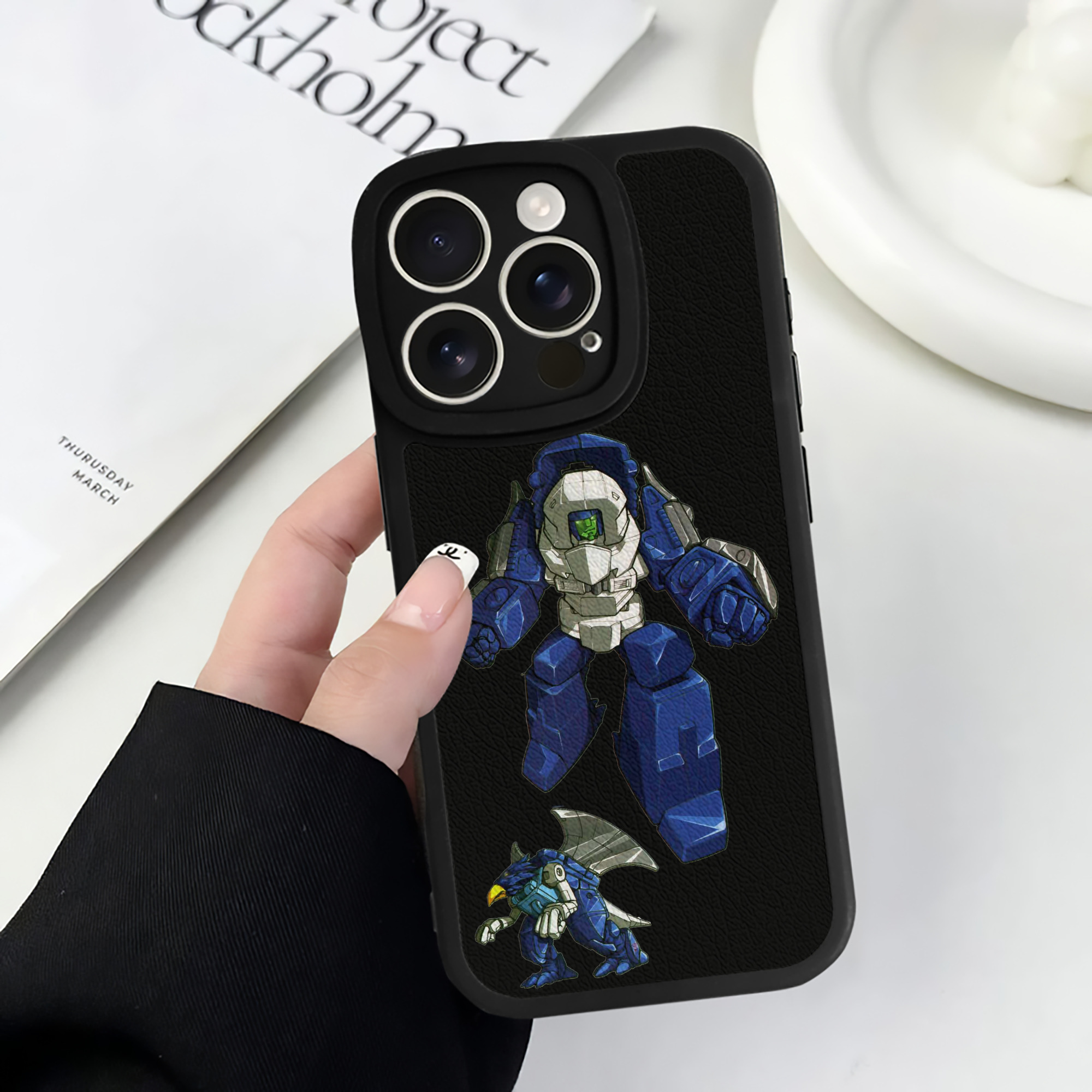 （画像用）  【iPhone 16シリーズ対応】シリコンスマホケース（レザー調） 材質：シリコン